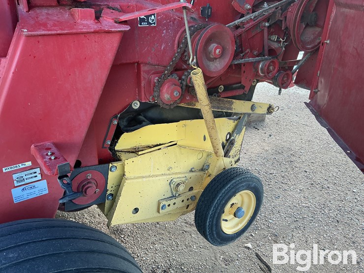 1992-new-holland-660-image-14