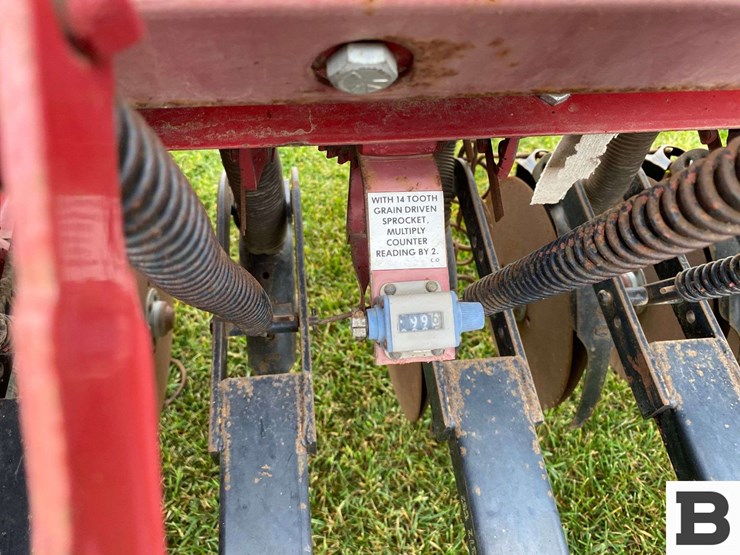 international-5100-image-46