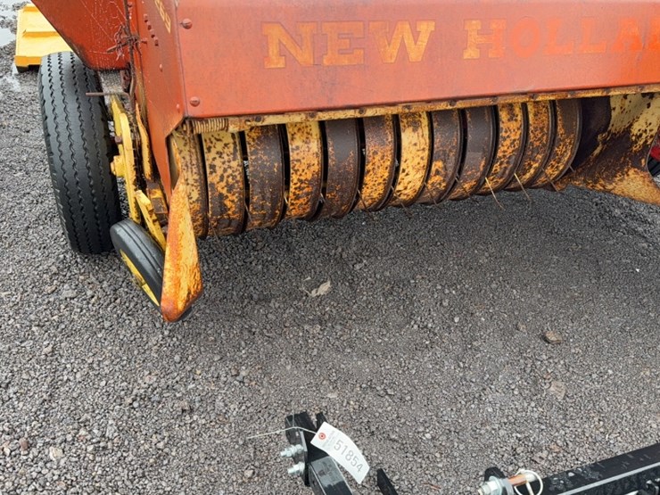 new-holland-269-image-3