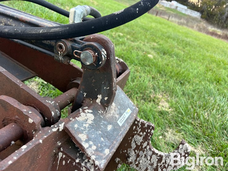 john-deere-excavator-hydraulic-grapple-image-15