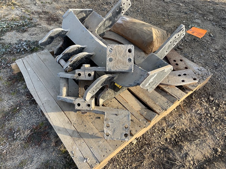 #1445-•-hla-plow-hitch-(arcadia,-wi)-image-14