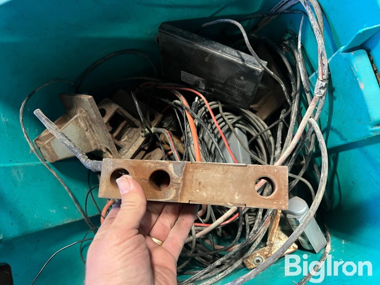 cake-feeder-scale-system-image-6