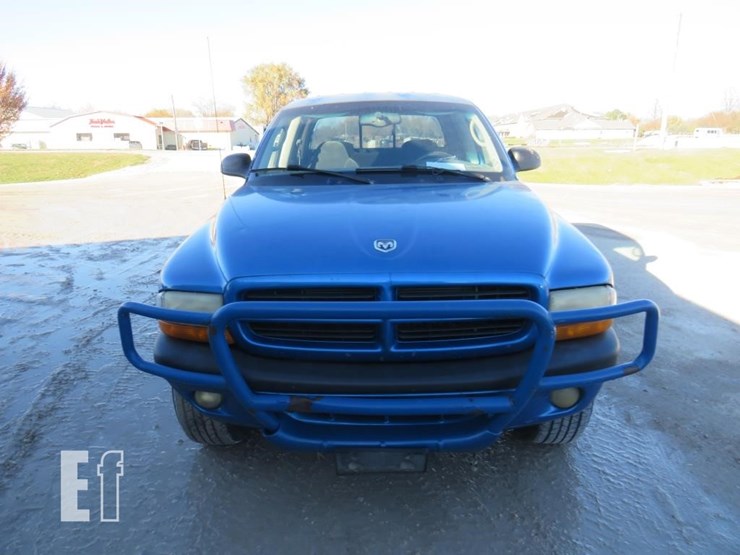2001-dodge-dakota-sport-image-2