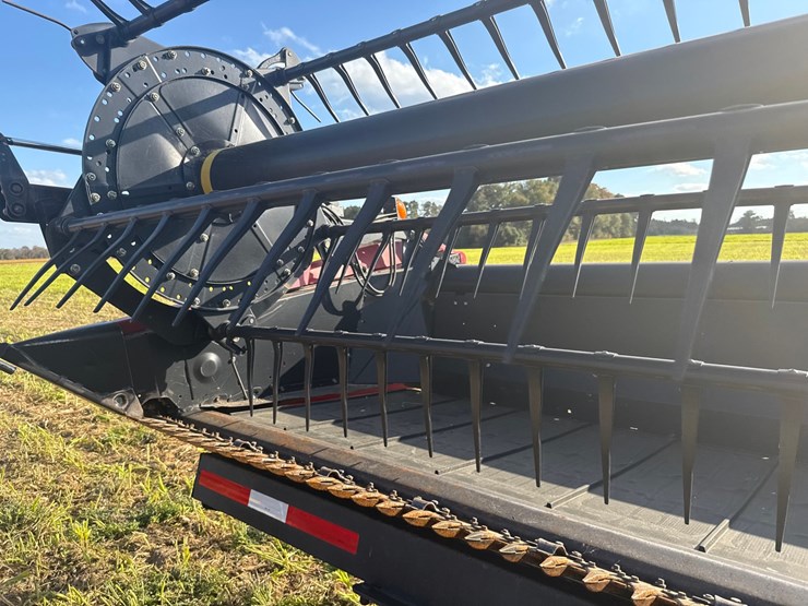 2014-macdon-40-foot-flex-draper-head----header-cart-not-included-image-38