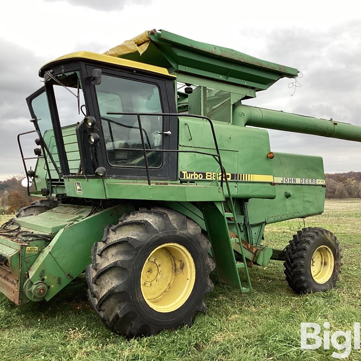 1983 JOHN DEERE 8820