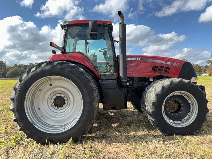 case-ih-magnum-335-image-6