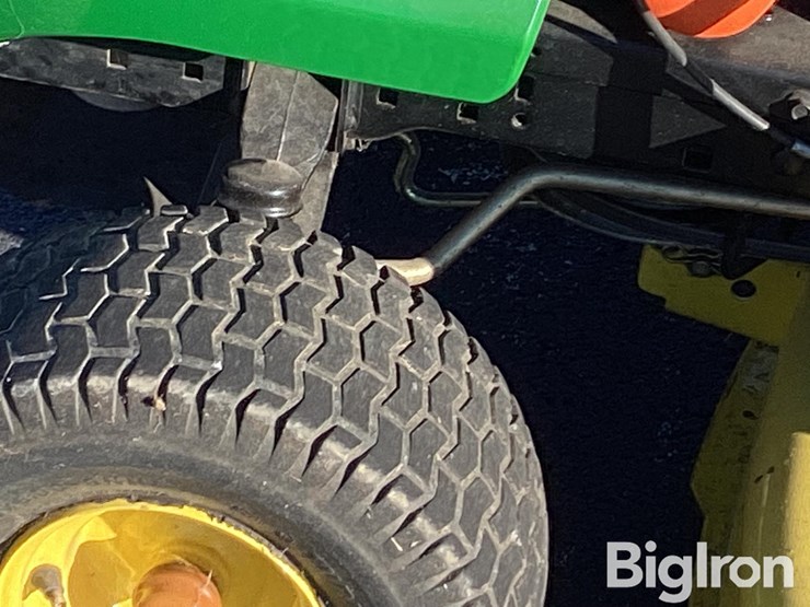 2010-john-deere-la135-image-11