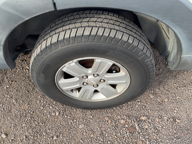 2007-ford-explorer-image-13