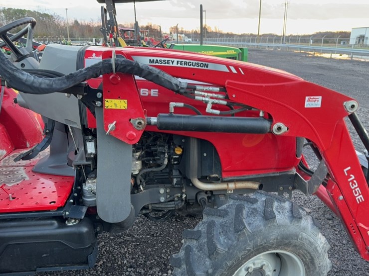 massey-ferguson-2706e-image-5