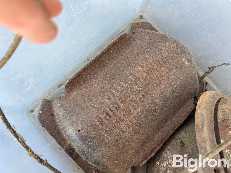 antique-bells-&-door-hardware-image-8