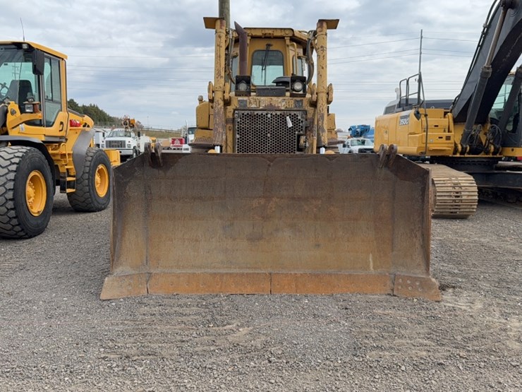 caterpillar-d6h-xl-image-2