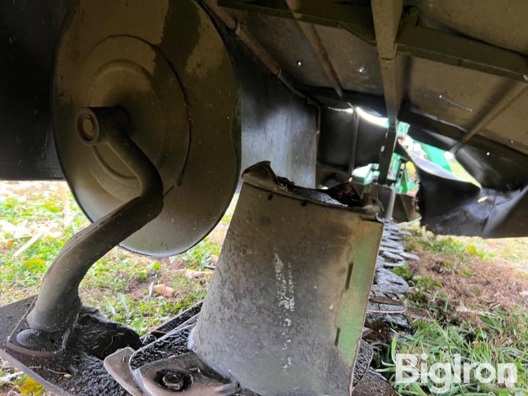 john-deere-275-image-17