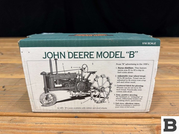 ertl-die-cast-replica-1937-john-deere-model-"b"-tractor-1:16-scale-image-5