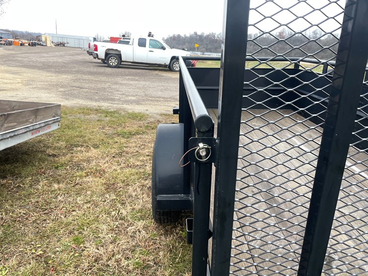 #1052-•-big-tex-trailer-with-ramp-image-8