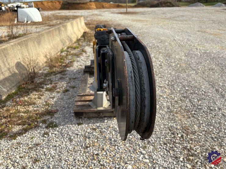 2008-imt-6025-image-10