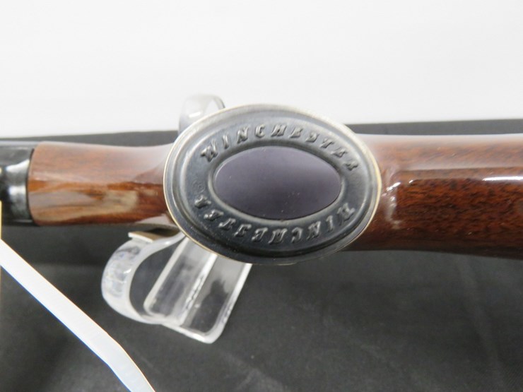 winchester-model-2400-semi-auto-12-gauge-shotgun-image-5