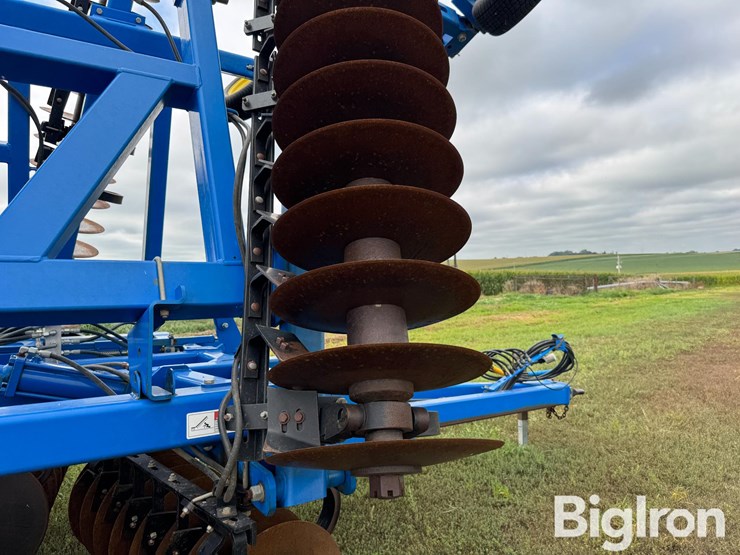 2010-landoll-7431-29-image-18