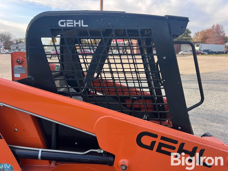 2019-gehl-rt105-image-20