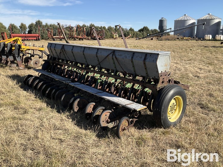 john-deere-14-image-5