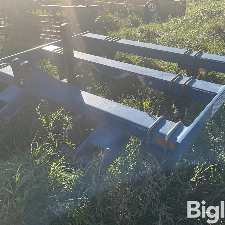 BLU-JET TRACK MASTER