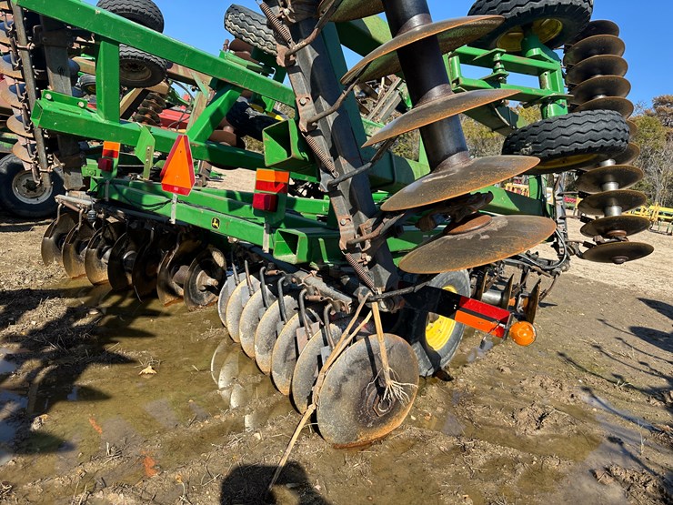 john-deere-26-image-14