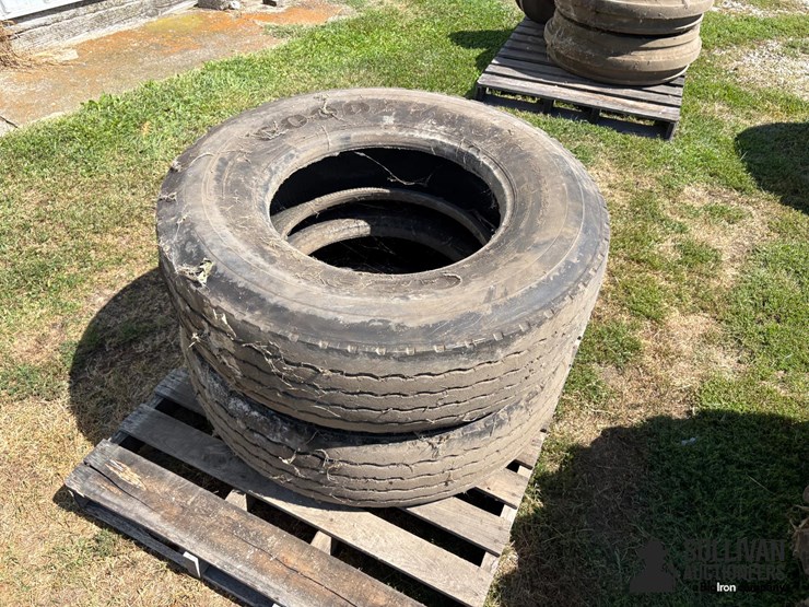 315/80r22.5-tires-image-4