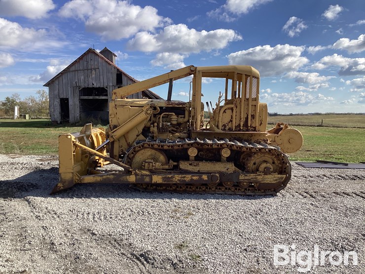1960-caterpillar-d7c-image-8