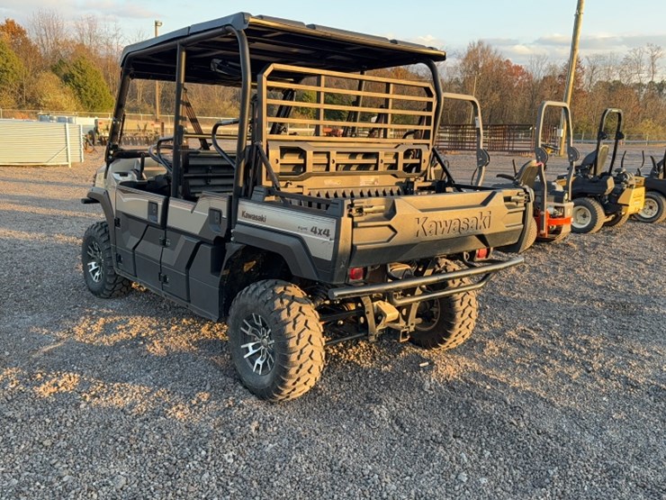 #3100-•-2018-kawasaki-mult-pro-fxt-utv-image-11