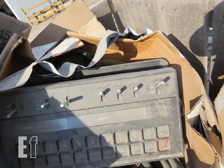 john-deere-7000-image-1