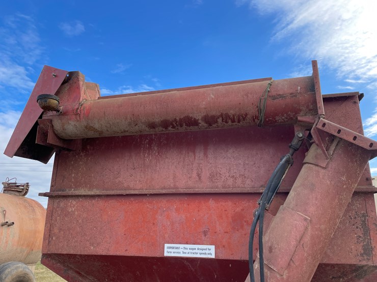 m&w-little-red-wagon-image-6