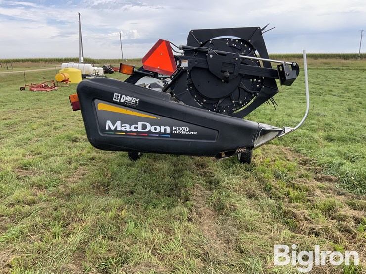 2011-mac-don-fd70-image-4