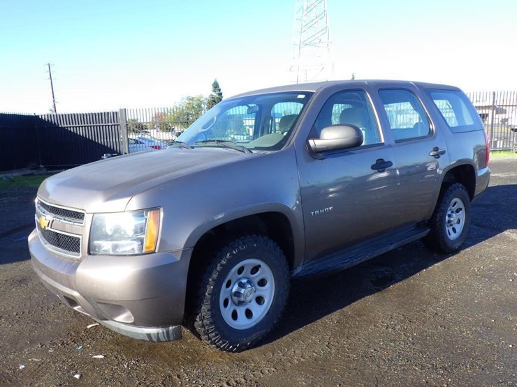 2014-chevrolet-tahoe-image-1
