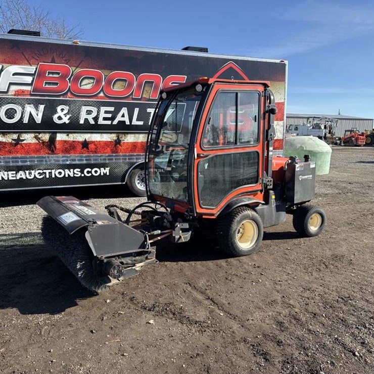 KUBOTA F3990