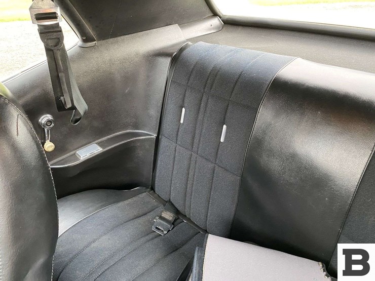 1972-ford-mustang-grande-hardtop-image-29