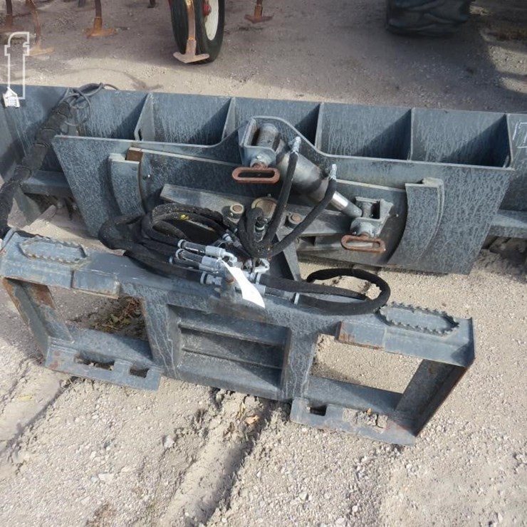 6 WAY BLADE SKIDLOADER ATTACHMENT