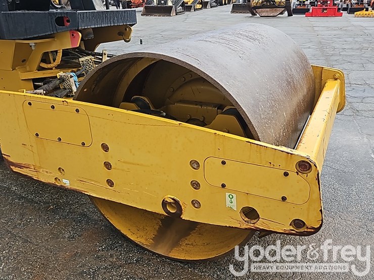 2013-caterpillar-cs44-image-20