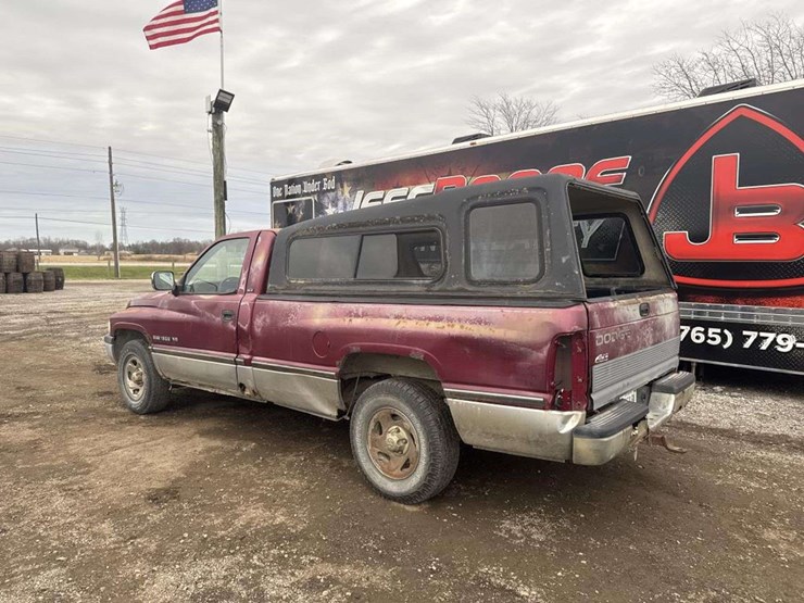 1994-dodge-ram-1500-laramie-slt-image-2