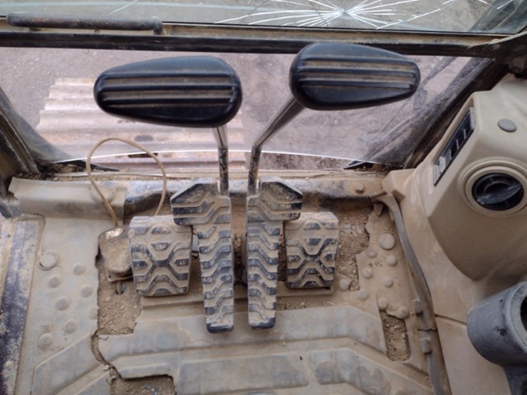 caterpillar-315cl-image-7