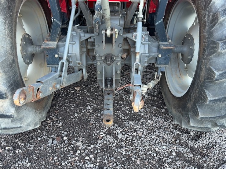 massey-ferguson-2706e-image-12