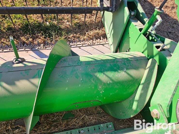 2010-john-deere-625f-image-13