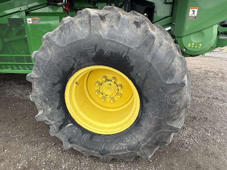 john-deere-s680-image-21