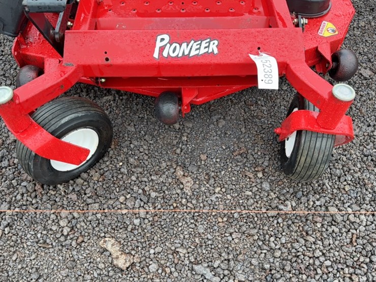 #3092-•-2014-exmark-pioneer-zero-turn-lawn-mower-image-4