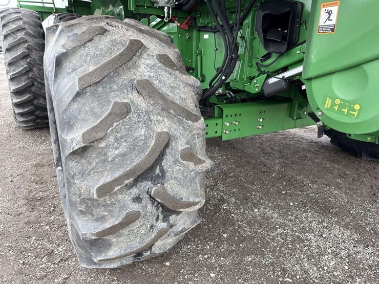 john-deere-s680-image-23