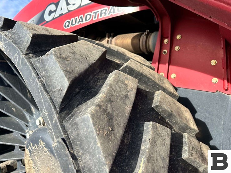 2014-case-ih-370-image-30