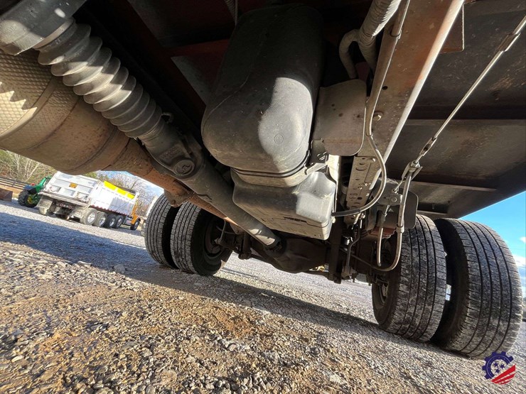 2019-ford-f350-xl-image-23