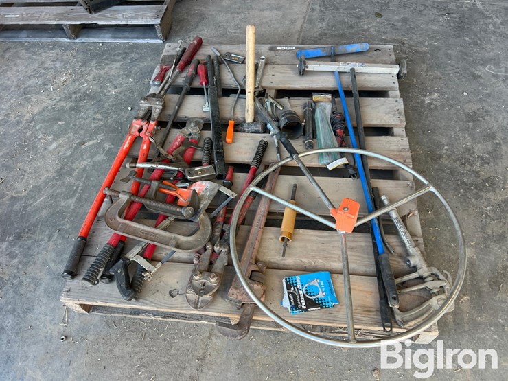 pallet-of-farm-&-shop-tools-image-4