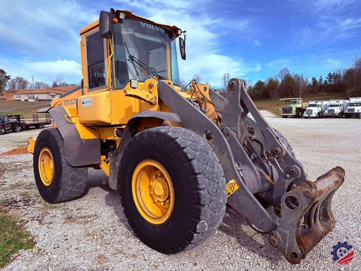 2004-volvo-l60e-image-7