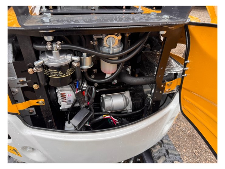 sdle-20-mini-excavator-w/-hydraulic-thumb-image-9