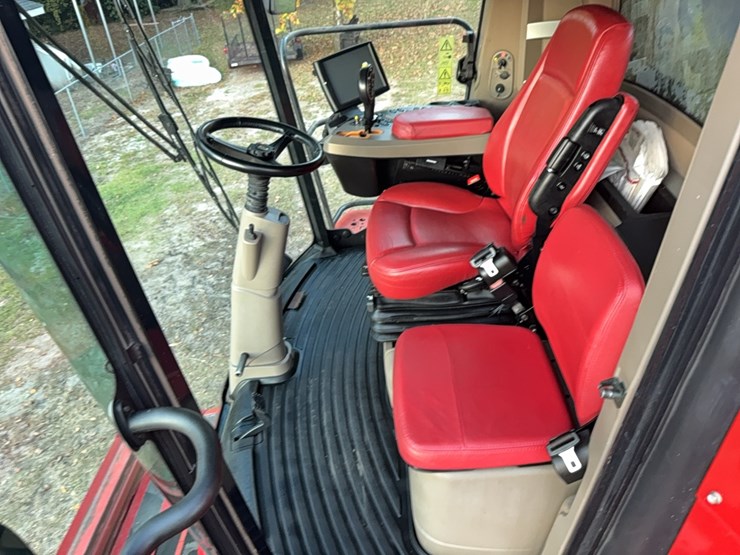 2018-case-ih-8240-image-132