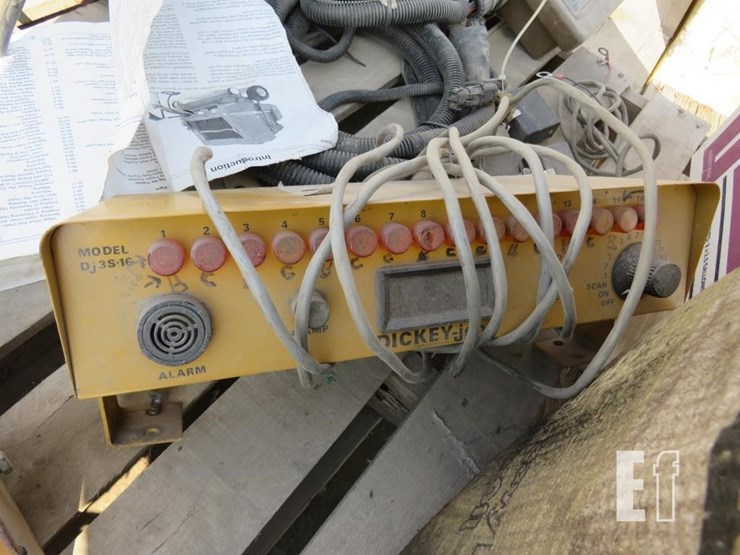 john-deere-303-image-1